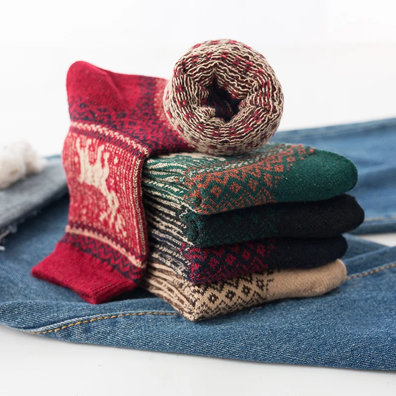 5Pairs/lot New Women's Wool Socks Multi-color Fashion Autumn Winter Wool Socks Warm thick ladies Long Socks