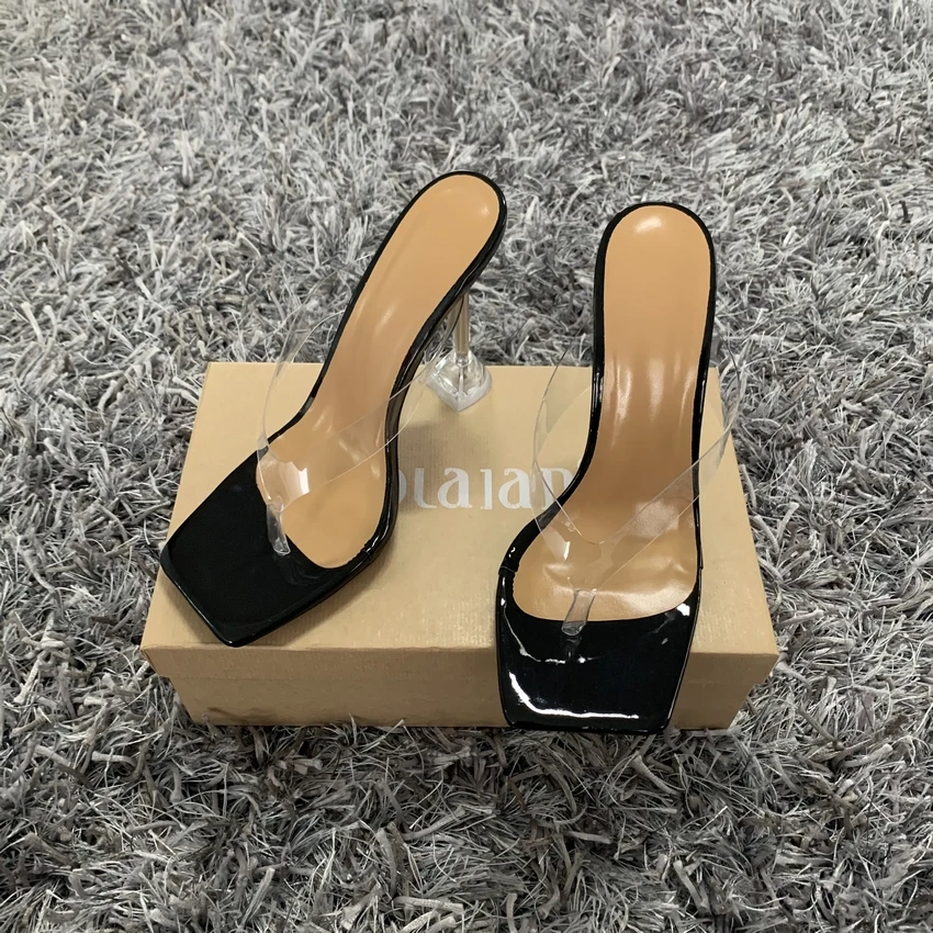 2022 New Designer PVC Transparent Female Slippers Sandals Women Sexy High heels Summer Party Ladies Clear Flip flops shoes