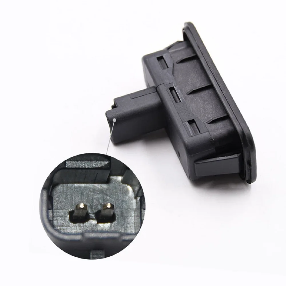 8200076256 Car Tailgate Boot Opener Switch Lid Release Switch Button for Renault Megane Clio Captur Scenic Kangoo