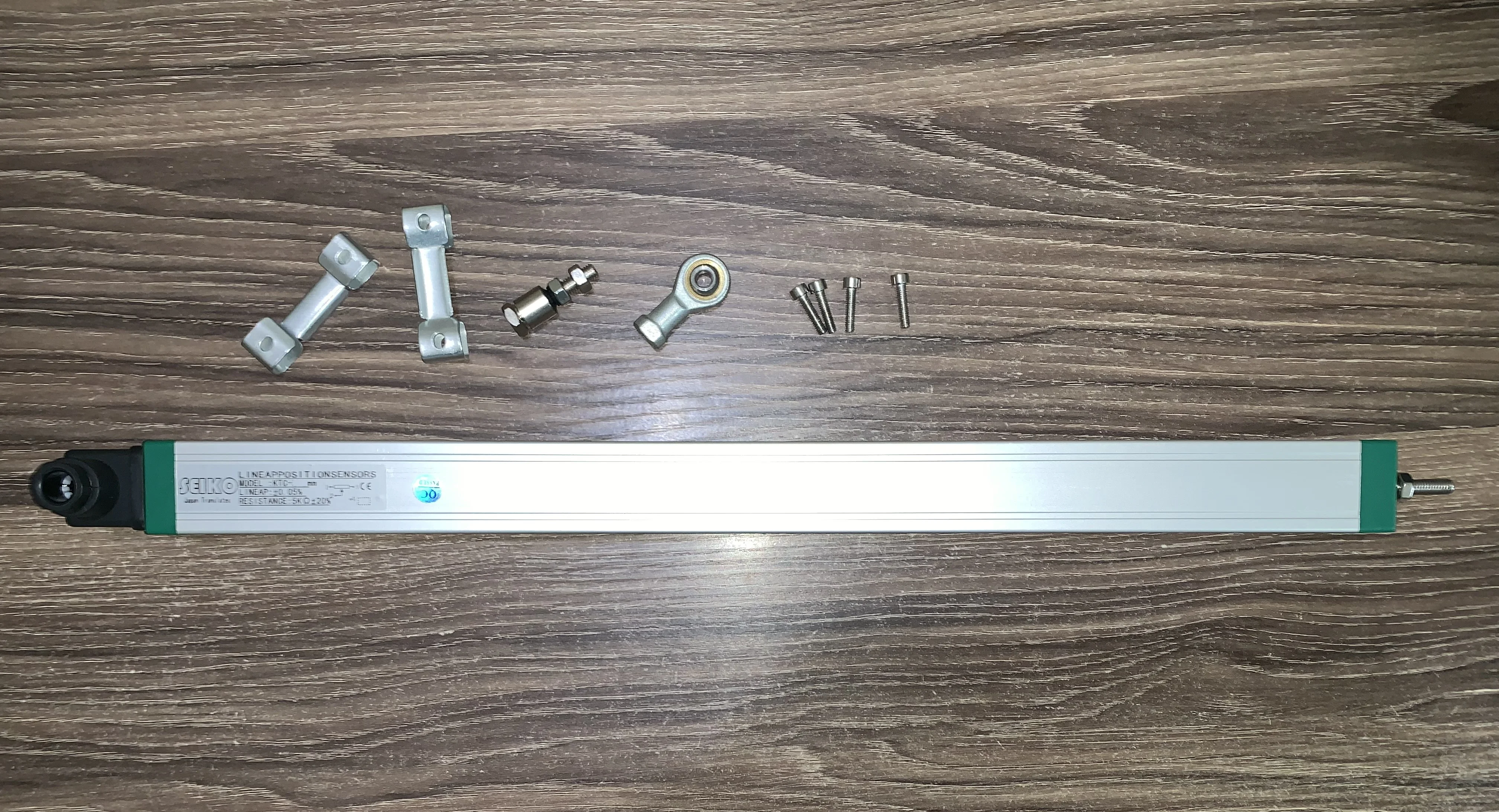 

KTC-400MM Pull Rod resistance Series Displacement Transducer Linear Position Sensor Scale Ruler For Injection Molding Machine