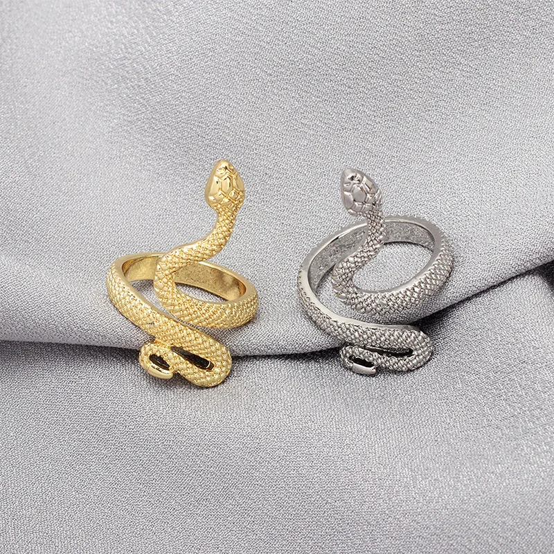 Elegant Golden Snake Ring Woman Girls Vintage Rings Men Popular Gothic Spirit Snake Ring Jewelry Gift Adjustable