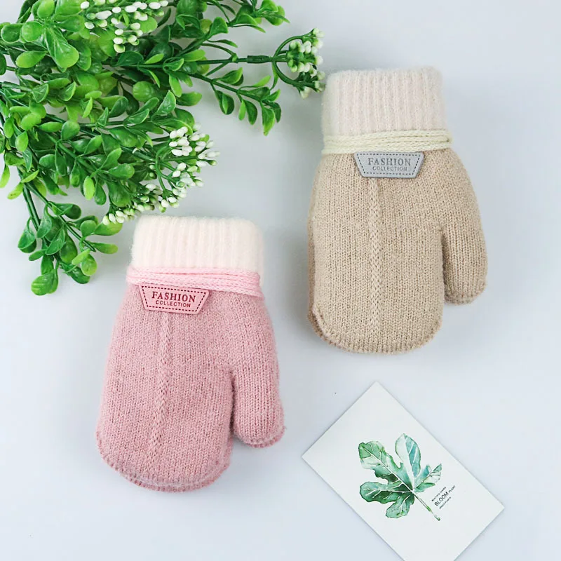 Guantes de invierno para niños pequeños, manoplas de punto gruesas, de terciopelo, con cuerda, para exteriores