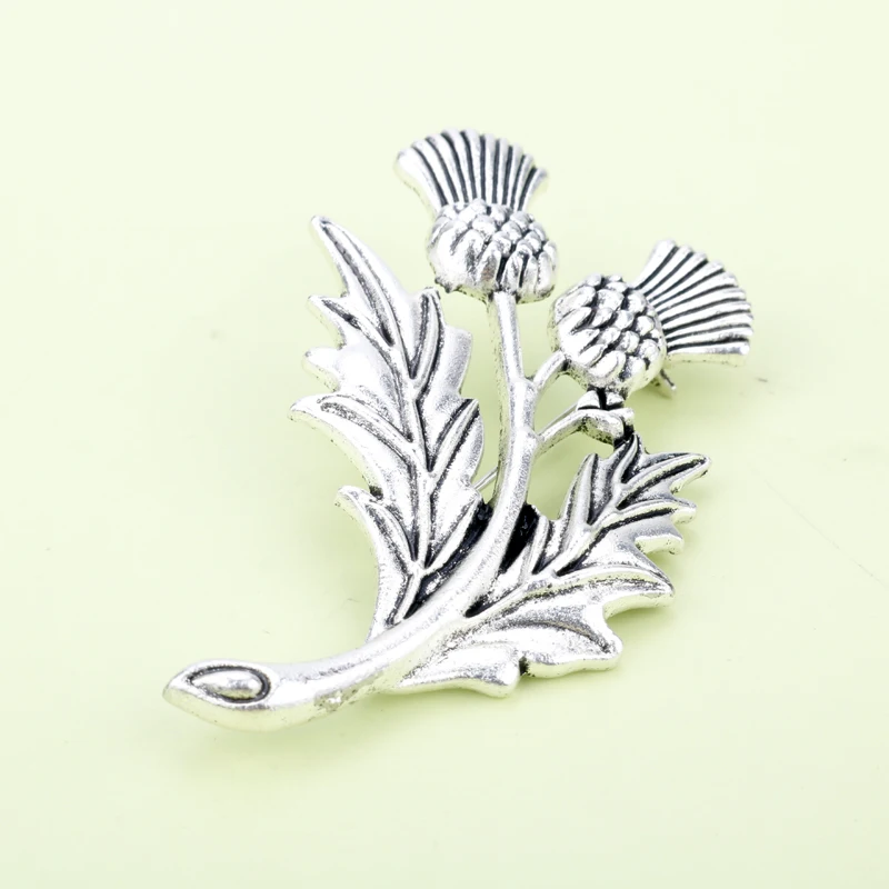 TV Outlander Brooch Pins Scotland National Flower Thistle Scottish Irish Flower Leaves Badge Pin for Women Men Gift