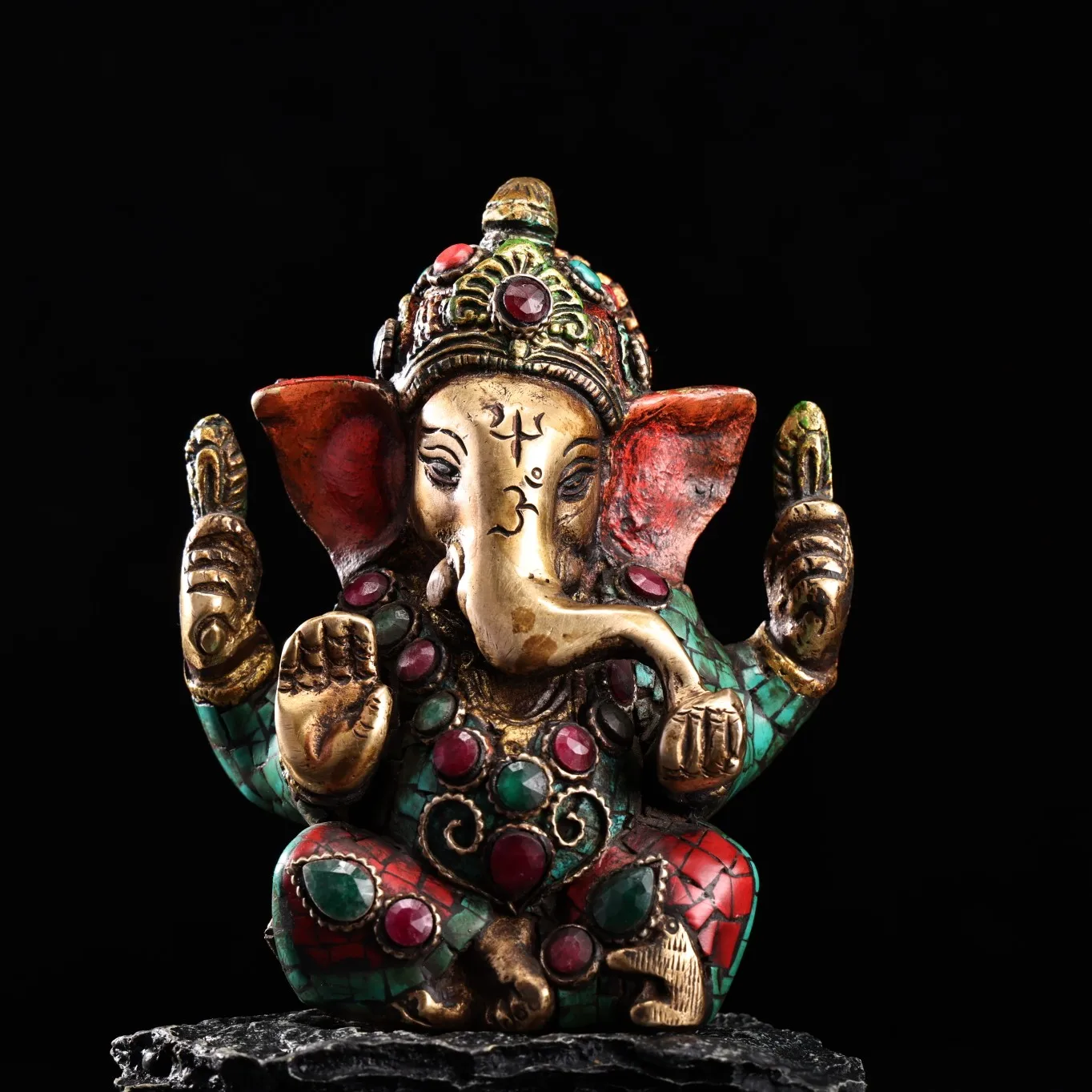 

16"Tibetan Temple Collection Old Bronze Outline in gold Mosaic Gem Turquoise Ganesha Buddha Elephant God of Wealth Worship Hal