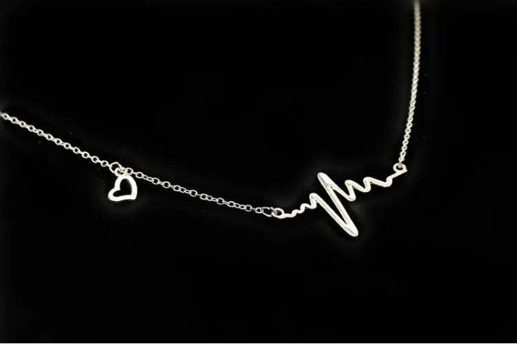 New fashion Love ECG Heartbeat Peach Heart Female Pendant Necklace For Women girl Accessories  jewelry wholesale