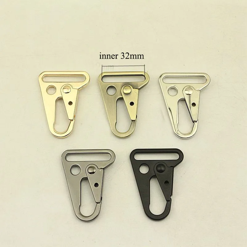 

10Pcs 32mm Black Metal Hook Buckles Snap Trigger for Dog Collar Webbing Chain Clasp Bag Strap Hang Buckle Accessories