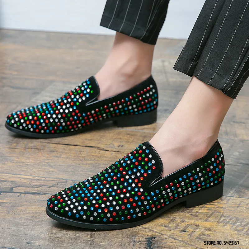 Luxury Designer Charm Rhinestones Pointed Flats Oxford Shoes Men Casual Loafers Formal Dress Footwear Sapatos Tenis Masculino