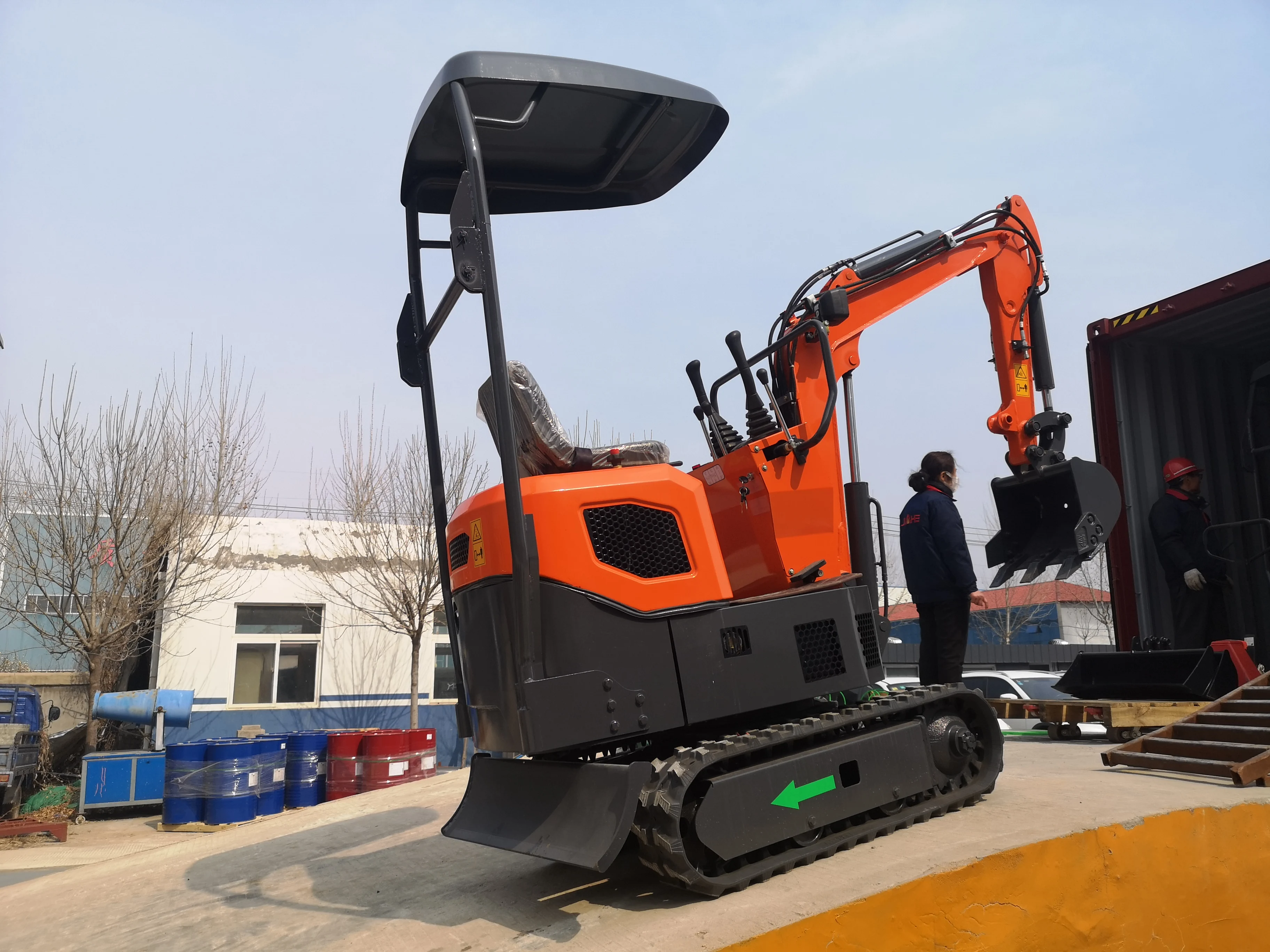Small Digger  Crawler Hydraulic Excavator Garden Digging Machine SY601