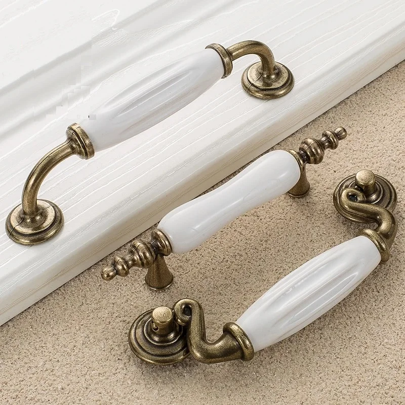 Antique Bronze White Ceramic Cabinet Handles Zinc Alloy Drawer knobs Wardrobe Door Handle Simple European Furniture Hardware