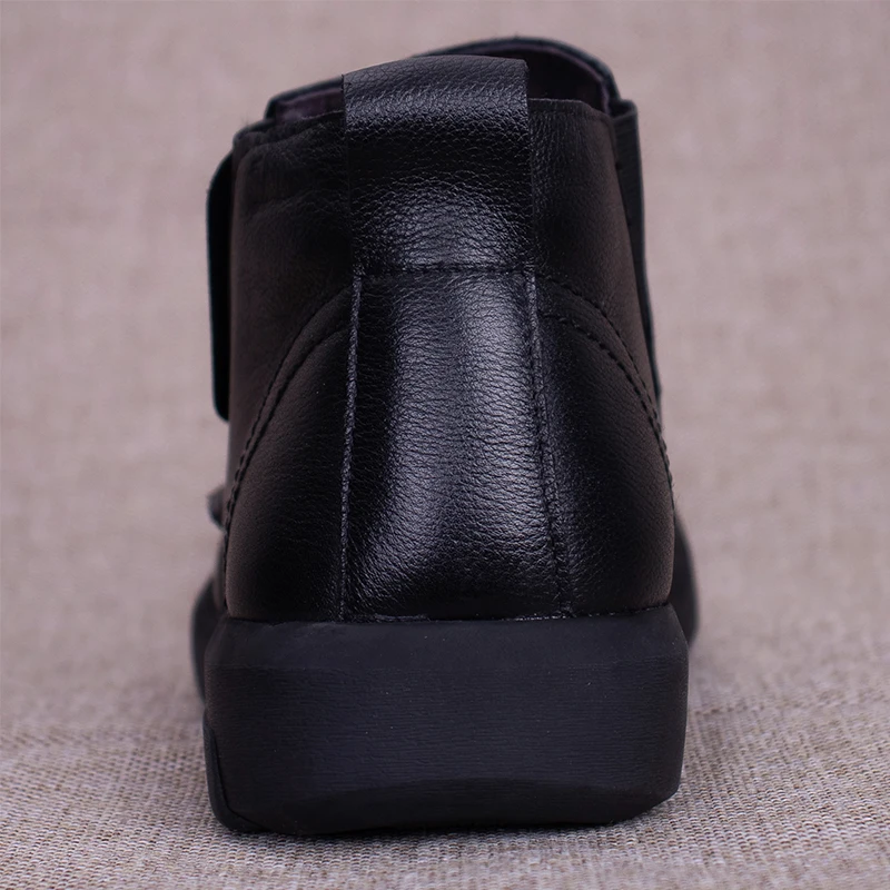 Vintage Genuine Leather Men\'s Chelsea Boots British Style Male Casual Shoes Handmade Slip On Men Fashion Short Boot M8009