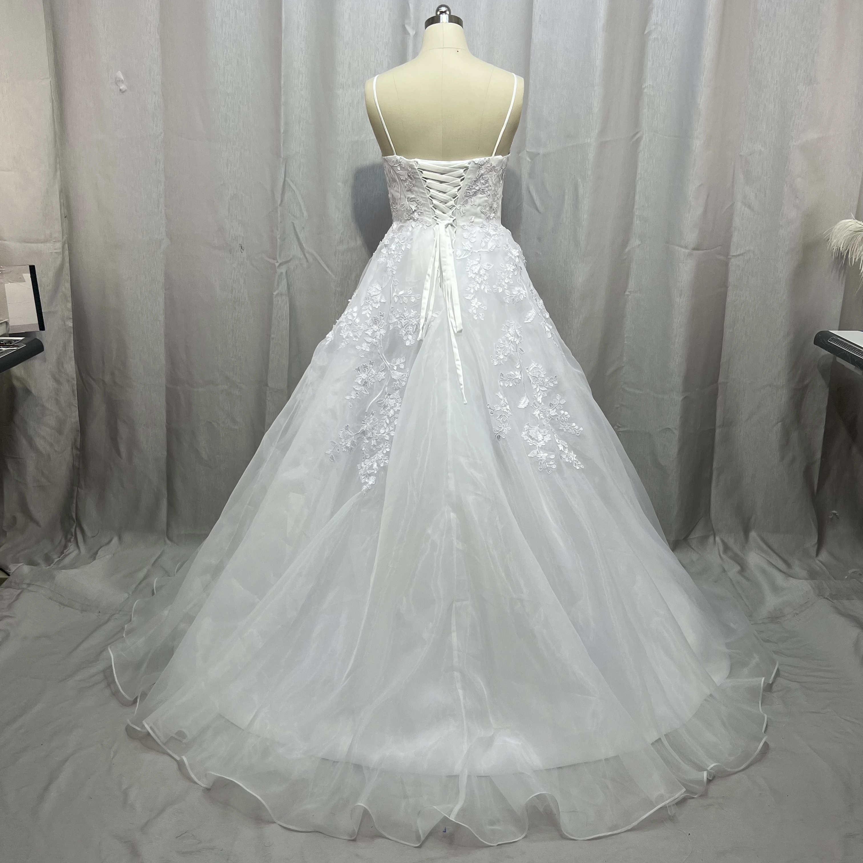 Spaghettibandjes Real Photo Trouwjurken Voor Vrouwen 2022 Plus Size Eenvoudige Kant Applicaties Vestidos De Noiva Custom Made Bridal