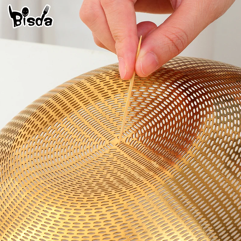 Stainless Steel Drain Basket Rice Strainers Gold Fruit Colander Rice Mesh Filter Vegetable Basket With Handle Kitchen Tool