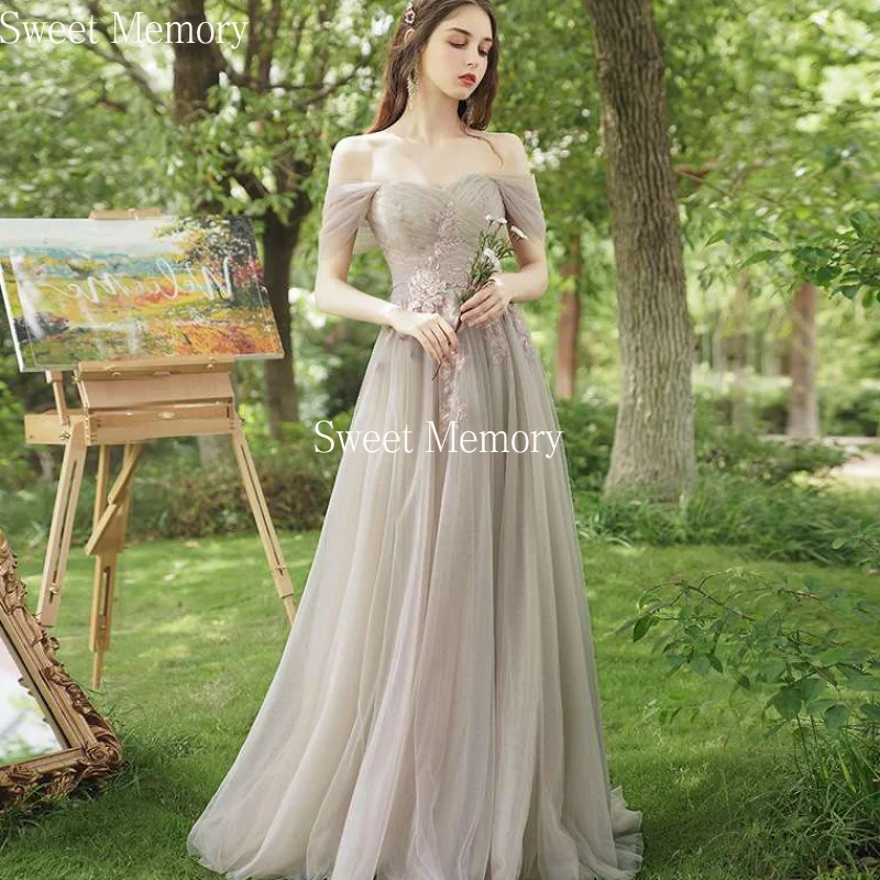 Customized Long Bridesmaid Dresses Sexy Women Party Appliques Robe Mariage Lace Up Back Tulle Formal Dress Girl Evening Gown