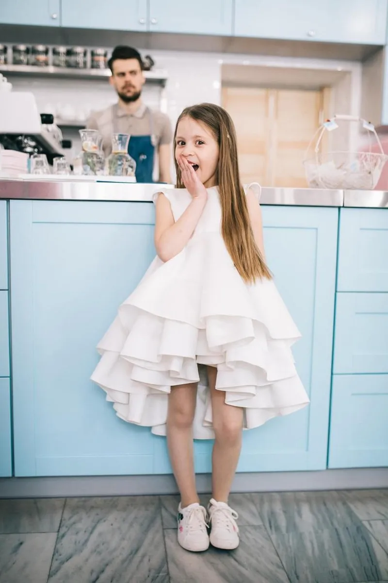 งาช้างลูกไม้ Tulle Ball Gown ชุดเดรสดอกไม้ Puffy ซาตินโบว์ชุดเจ้าหญิงชุดยาวเด็กชุดแต่งงาน