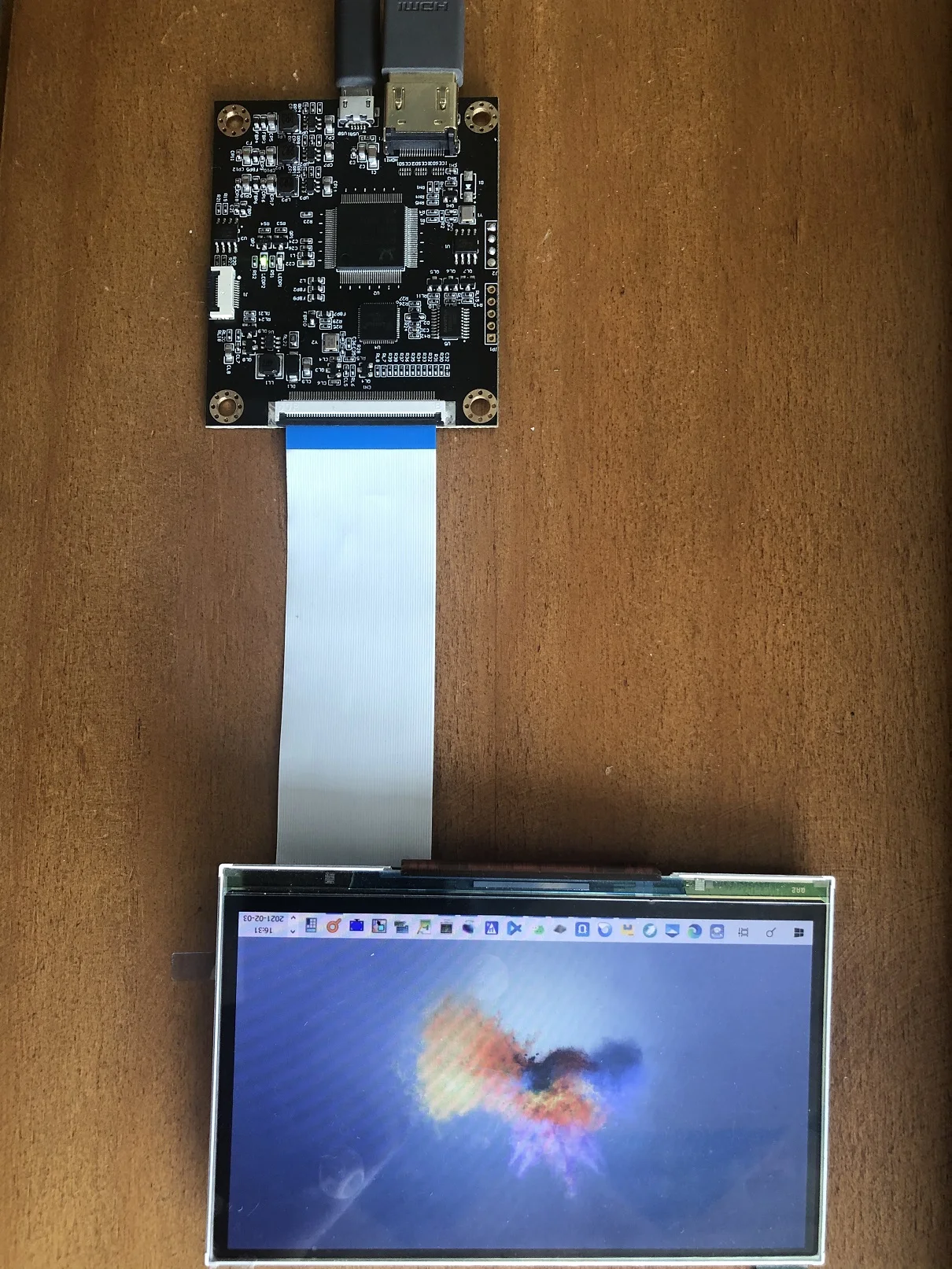 

Mipi drive board HDMI to Mipi 960x540 5-inch OLED screen horizontal display