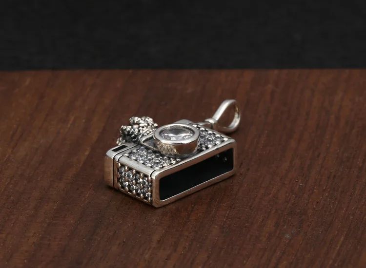 925 sterling silver jewelry fashion creative retro crown camera pendant female personality Thai silver inlaid pendant