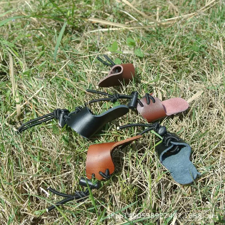 Cowhide Archery Thumb Finger Tip Protector Guard Ring Tab Leather Adjustable Hunting Practice Archery Pull Arrow Broadheads Shoo