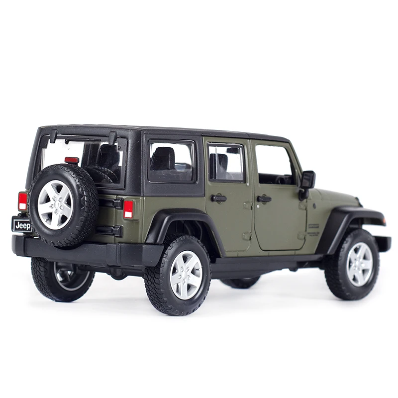 Maisto 1:24 2015 Jeep Wrangler Unlimited Off-road Vehicle Static Simulation Diecast Alloy Model Car