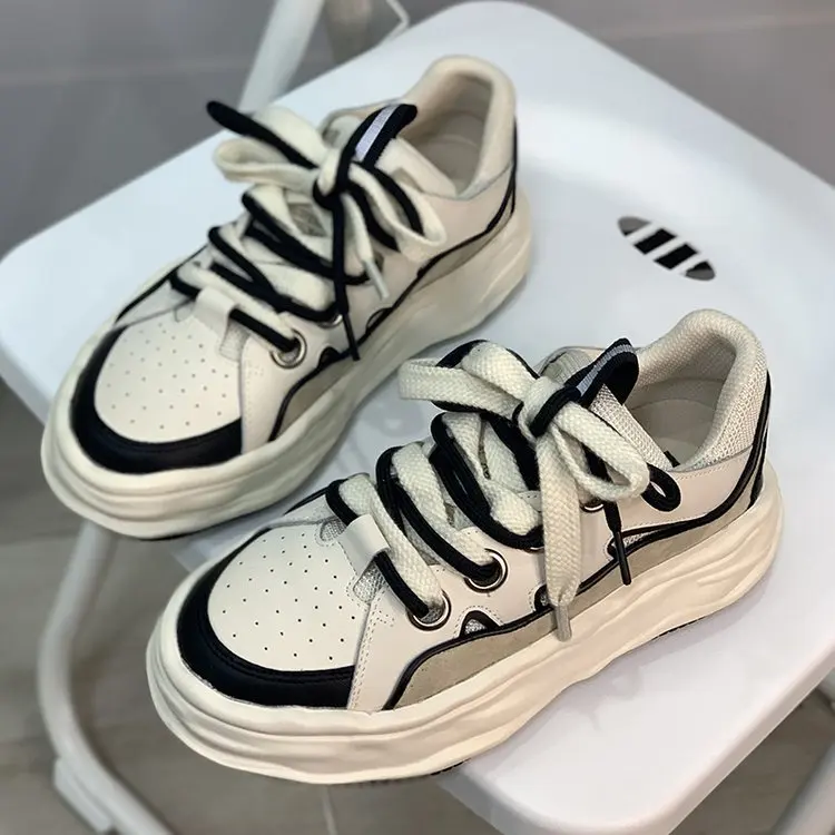 

Niche Design Sense Sports White Shoes Female Street Shooting Daddy Thick-soled Trendy Shoes 2021 New Dissolving Shoes Sneakers