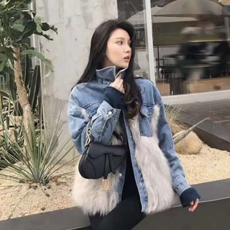 Female Winter cowboy Fake fur coat Casual Outerwear Loose plus size Thick Warm Denim Jacket Women Fake fur overcoat