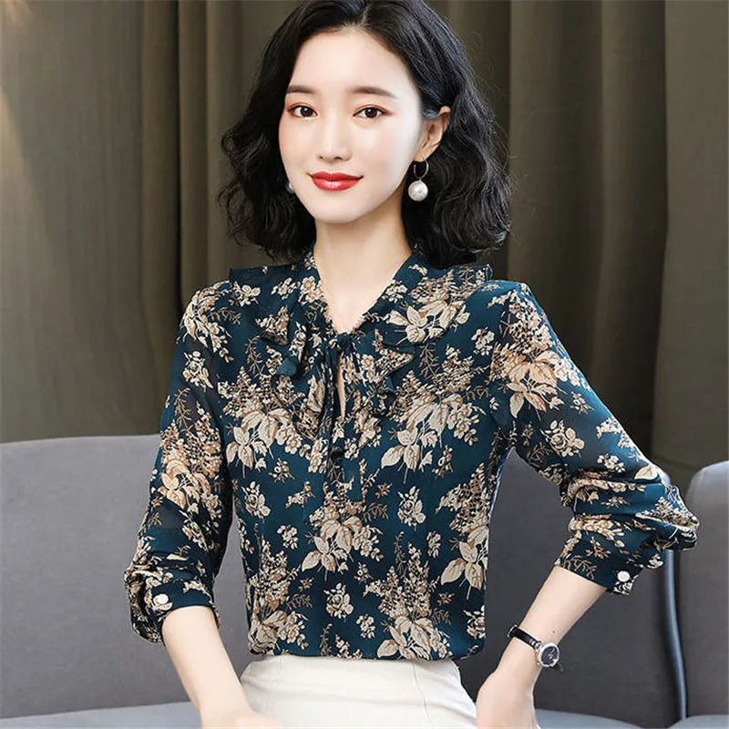 

Women Floral Chiffon Shirts Spring Autumn Long Sleeve Bow-Knot Scarf Collar Print Blouses Casual Femme Loose Blusas Tops MM0771