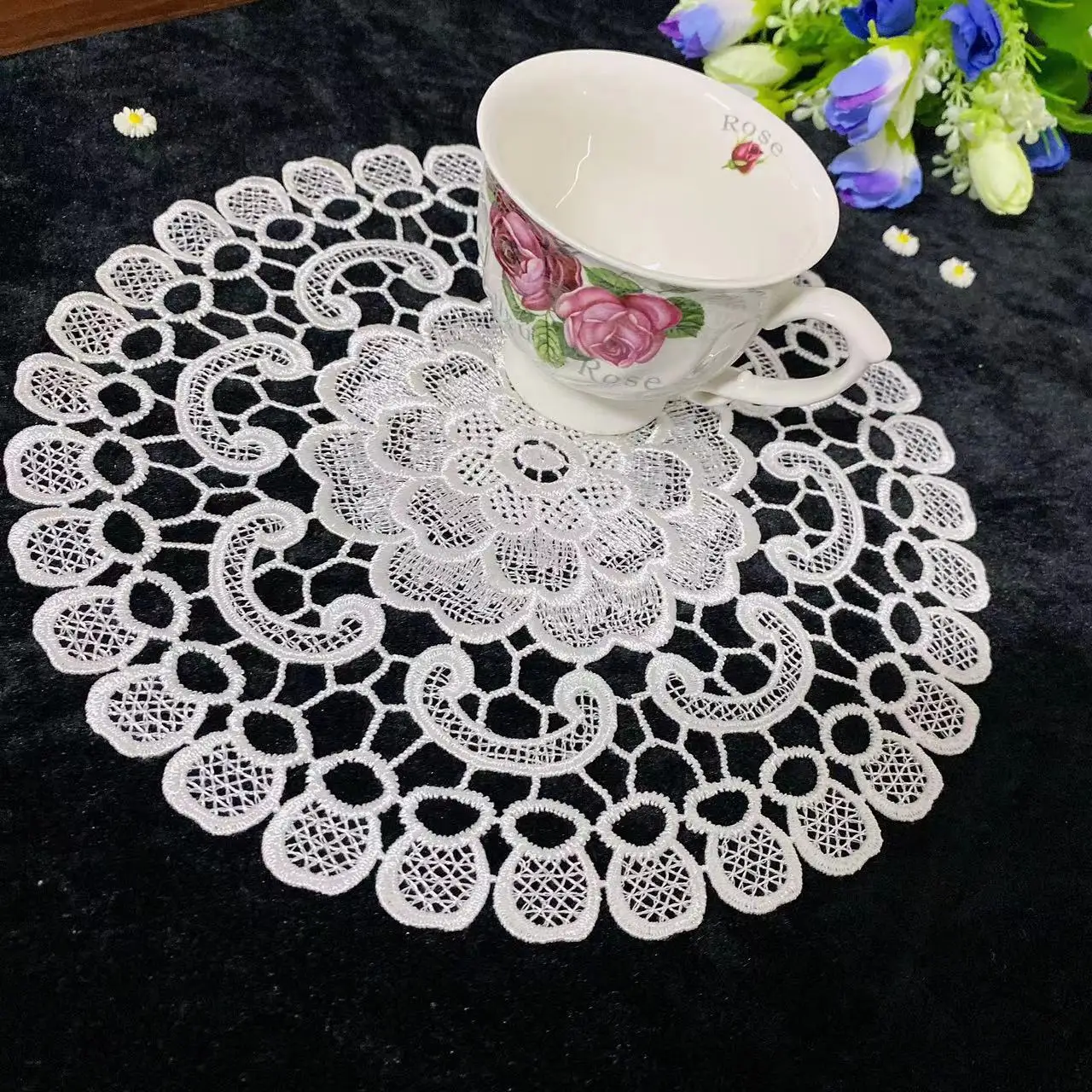 Elegant Lace Embroidery Place Table Mat Drink Doily Dining Tea Coffee Coaster Wedding Hotel Christmas Placemat Kitchen Decorate