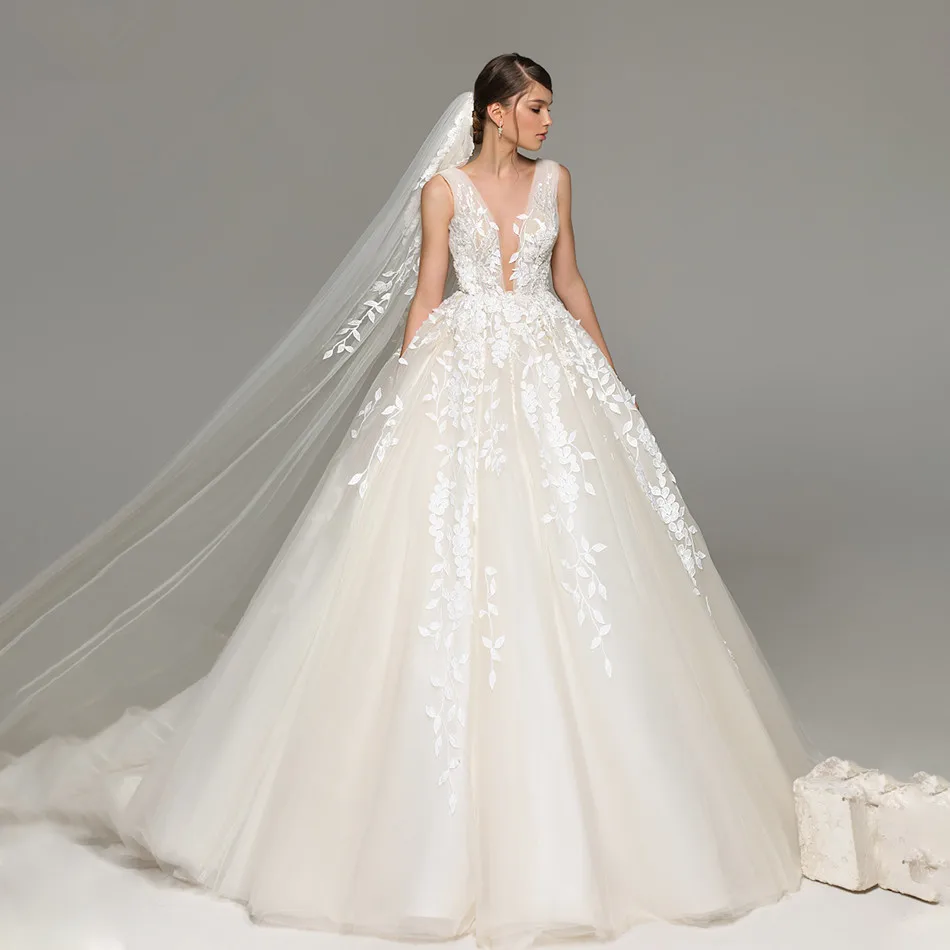 

Elegant Appliques Deep V Neck Wedding Dress Backless A-Line Sleeveless Sweep Train Custom Made Bridal Gown Vestido De Novia