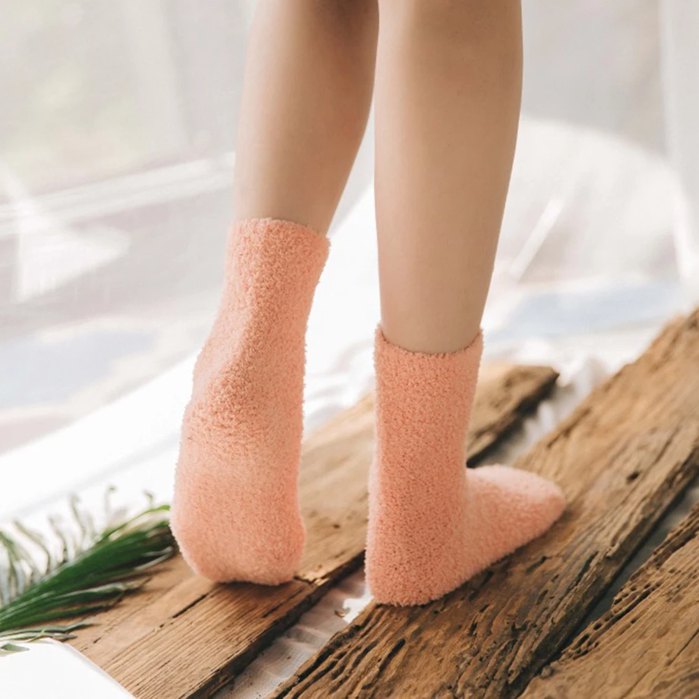 Winter Women\'s Bed Socks Warm Coral FLeece Velvet Socks Middle Tube Floor Socks Warm Winter Cosy Bed Socks Xmas Gift Dropship