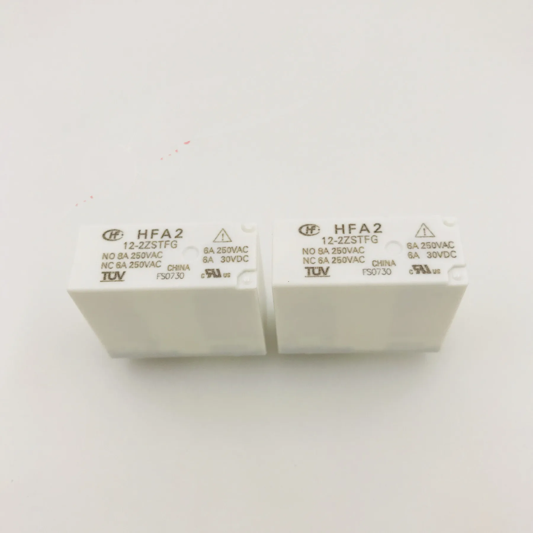 HFA2-12/110-2ZSTFG 8pin 6A 250VAC 012/110V relays