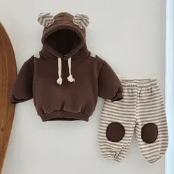 Inverno bebê roupas casuais definir meninos urso bonito com capuz velo com capuz mais veludo listrado calças de remendo 2pcs terno do bebê roupas quentes