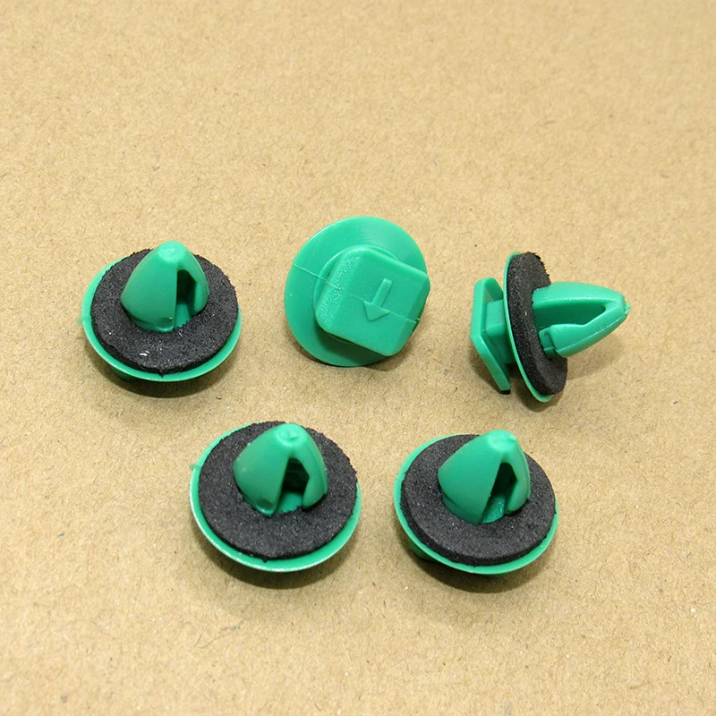 50Pcs Car Door Wheel Eyebrow Decoration Board Clips Sub-buckle for Jeep RENEGADE Cherokee Plastic Fastener.