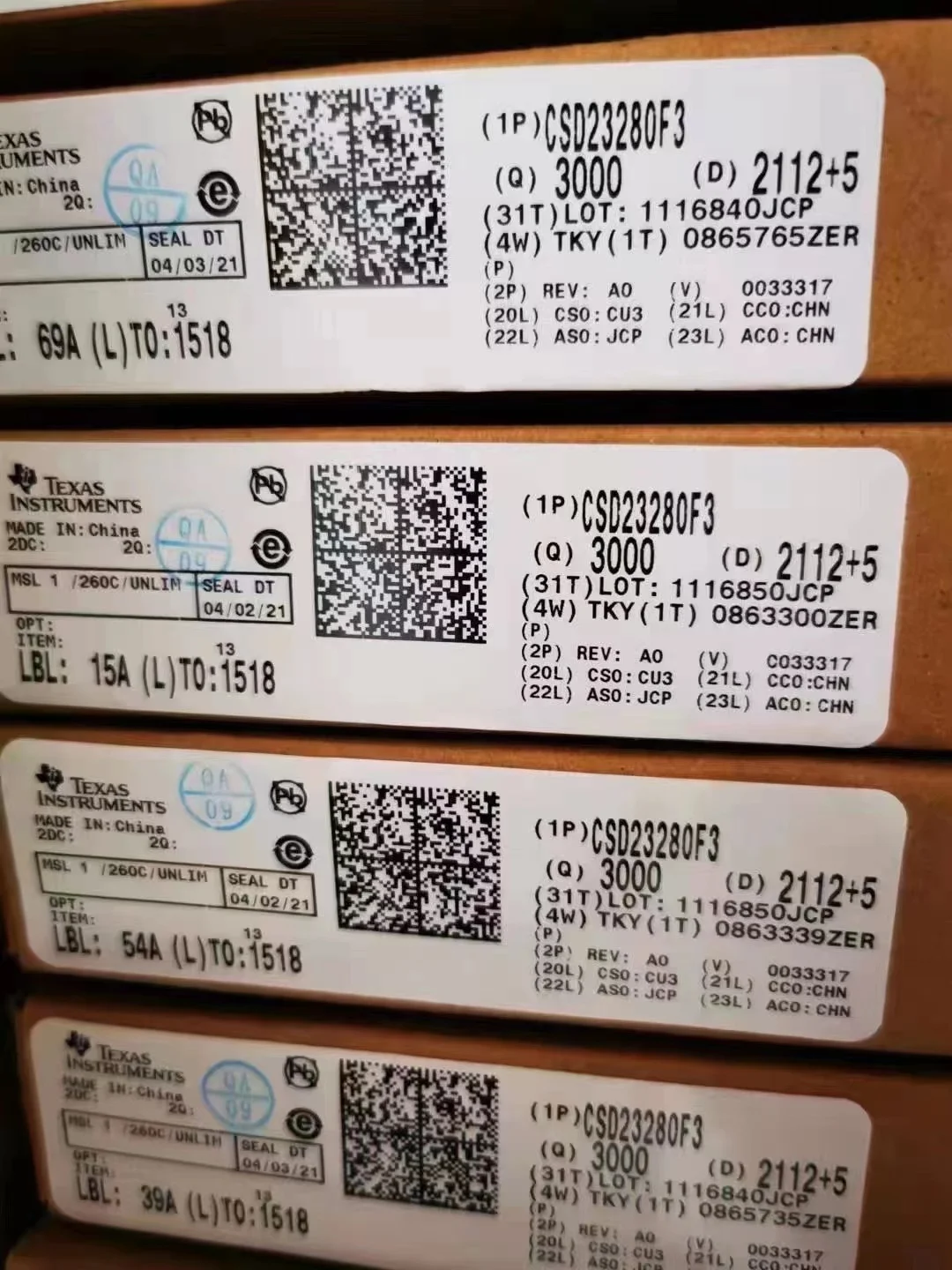 Transistor PICOSTAR à canal P 12V, tube MOS, table BOM à guichet unique