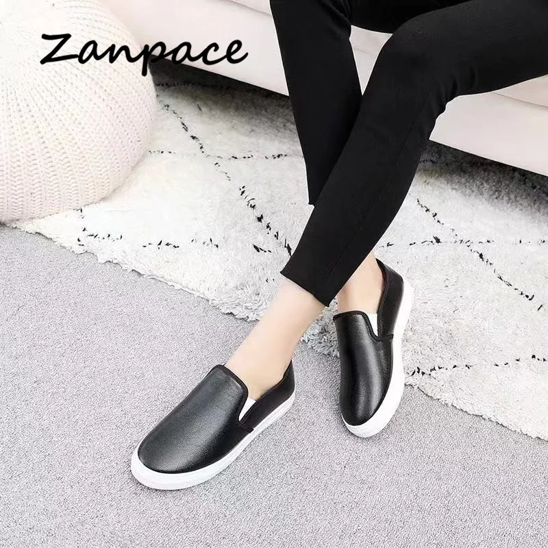 Black Platform Shoes Woman College Style Winter Keep Warm Casual Loafers Leather Shoes Slip-On Ladies Flats Platform Shoes