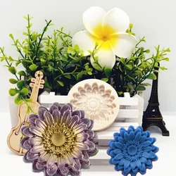 Daisy Flower Silicone Mold Resin Kitchen Baking Tool Chocolate Dessert Lace Decoration Supplies DIY Cake Pastry Fondant Moulds