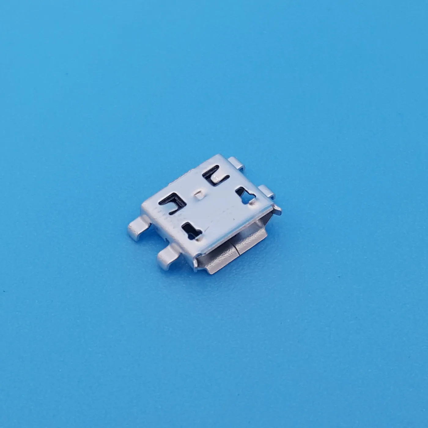 20Pcs Micro USB Type B 0.8 SMT 4 Legs 5Pin Female Socket PCB Solder Jack Connector
