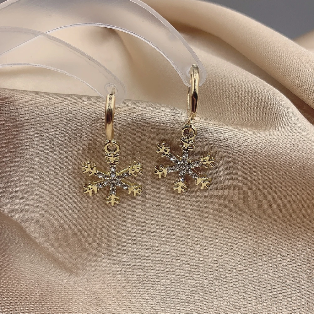 New Fashion For Women Snowflake Earrings Gold  Color Women's Engagement Jewelry Earring Gift