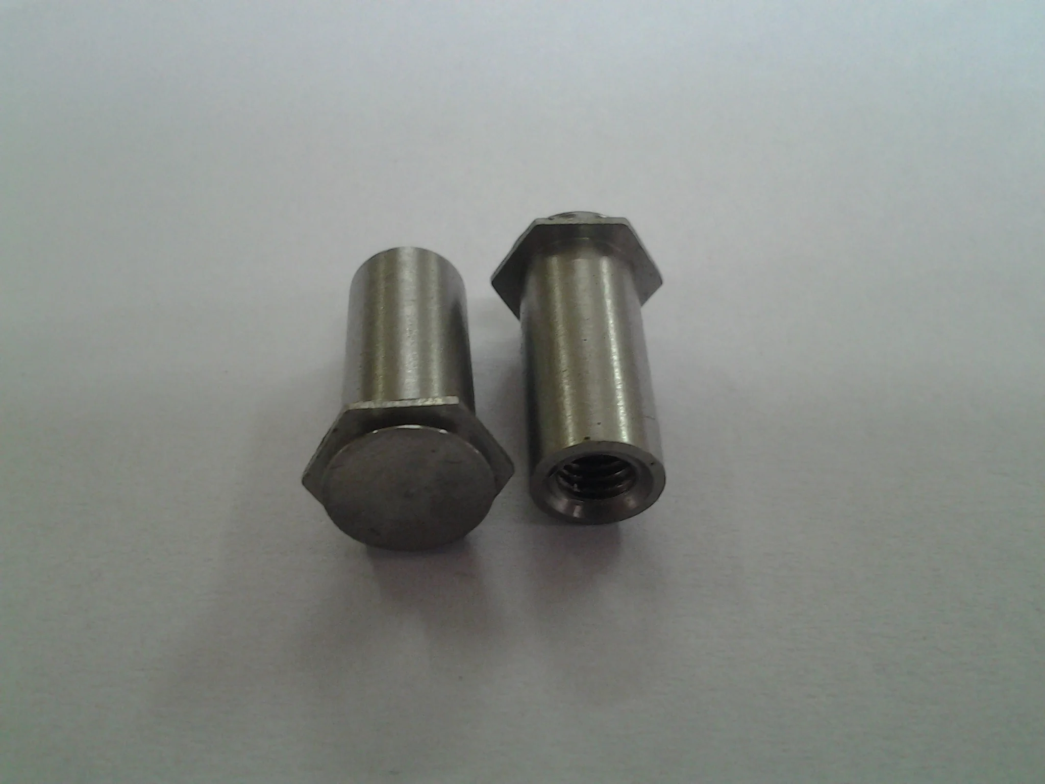 CSOS-M6-4/6/8/10/12/16/20/25 CSS-M6-4/6/8/10/12/16/20/25 Concealed-Head Self-Clinching Standoffs,Stainless Steel