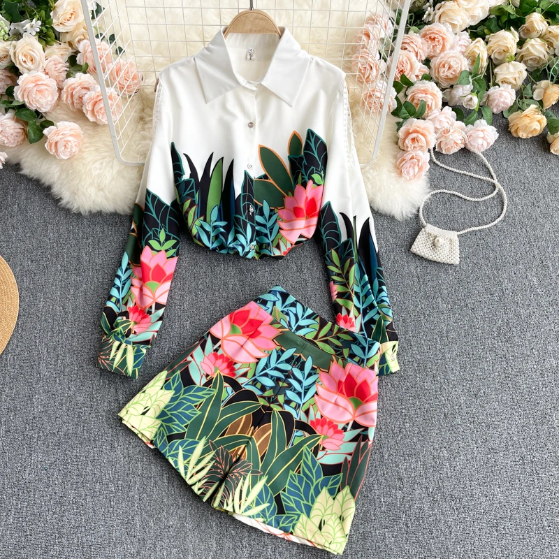 

2021 Runway Autumn Tropical Plant Print Shorts Two Pieces Sets Women's Strapless Long Sleeve Shirt Tops + Shorts Set