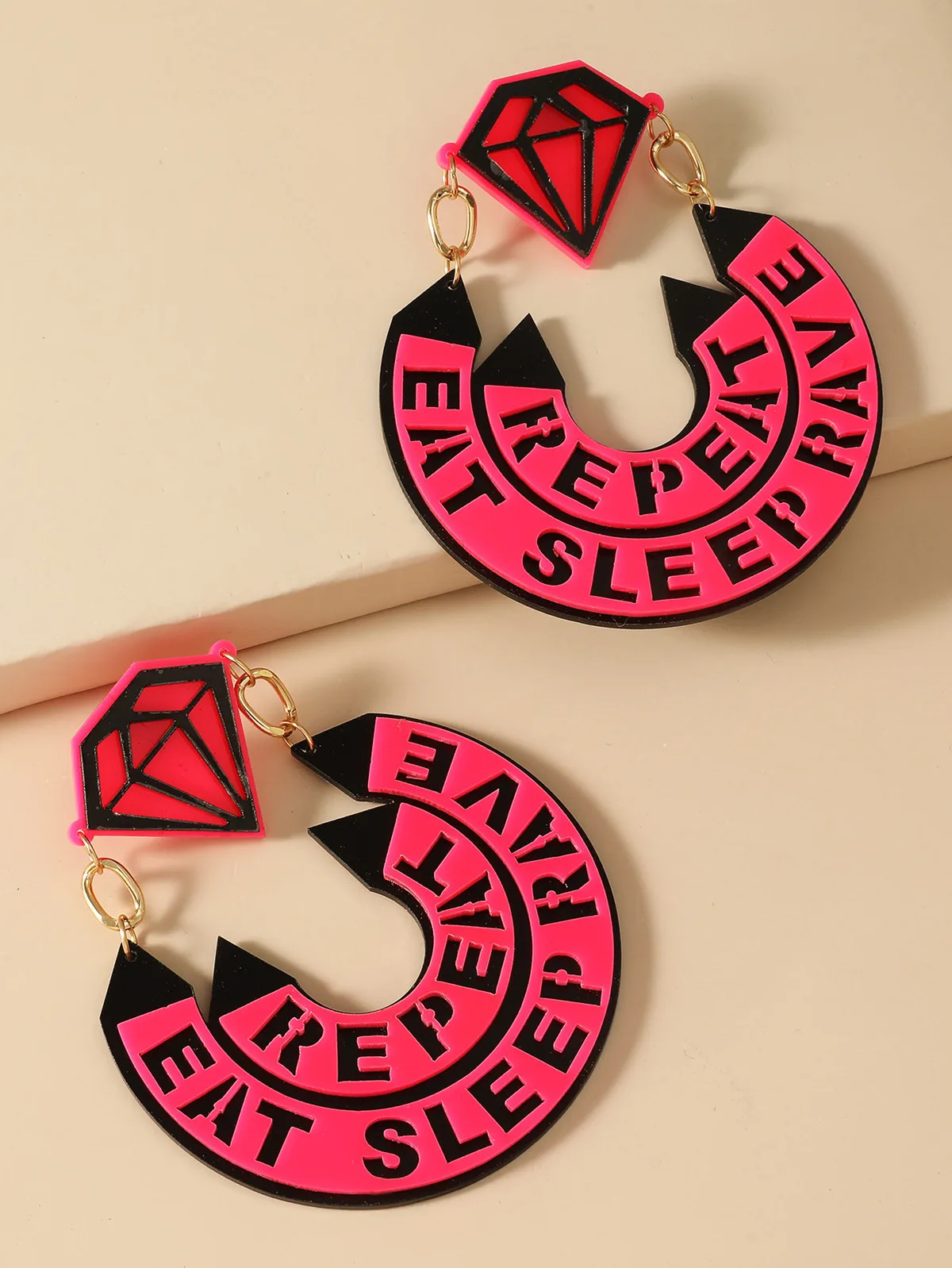 Punk Acrylic Letter Repeat Eat Sleep Rave Big Drop Earrings For Women Girl Half Round Hip Hop Nightclub Bar Fashion Jewelry Gift