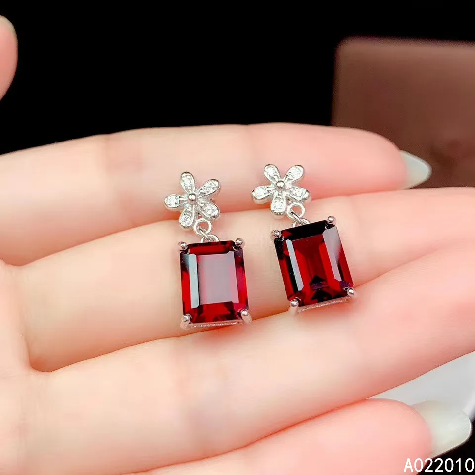 

KJJEAXCMY Fine Jewelry 925 sterling silver inlaid natural gemstone garnet female earrings Ear studs elegant support test