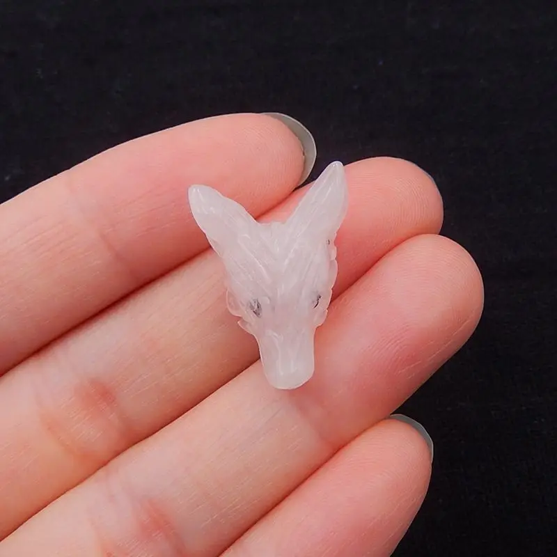 1Pcs Natural Stone Rose Quartz Handmade Animal Wolf Head Necklace Pendant 22x15x9mm 2g