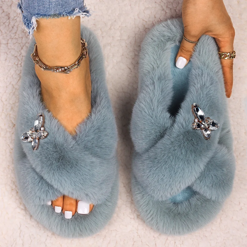 Sandals Slippers Ladies Fluffy Flip Flops Rhinestone Insect Decor Faux Fur Slides Luxury Designer Pearl Slippers Casual Shoes