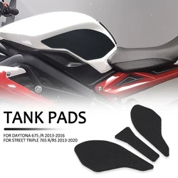 Motorrad Anti-slip Tank Pads Aufkleber Seite Gas Knie Grip Traktion Pads Für DAYTONA 675 /R Für STRAßE TRIPLE 765 R/RS 2013-2020
