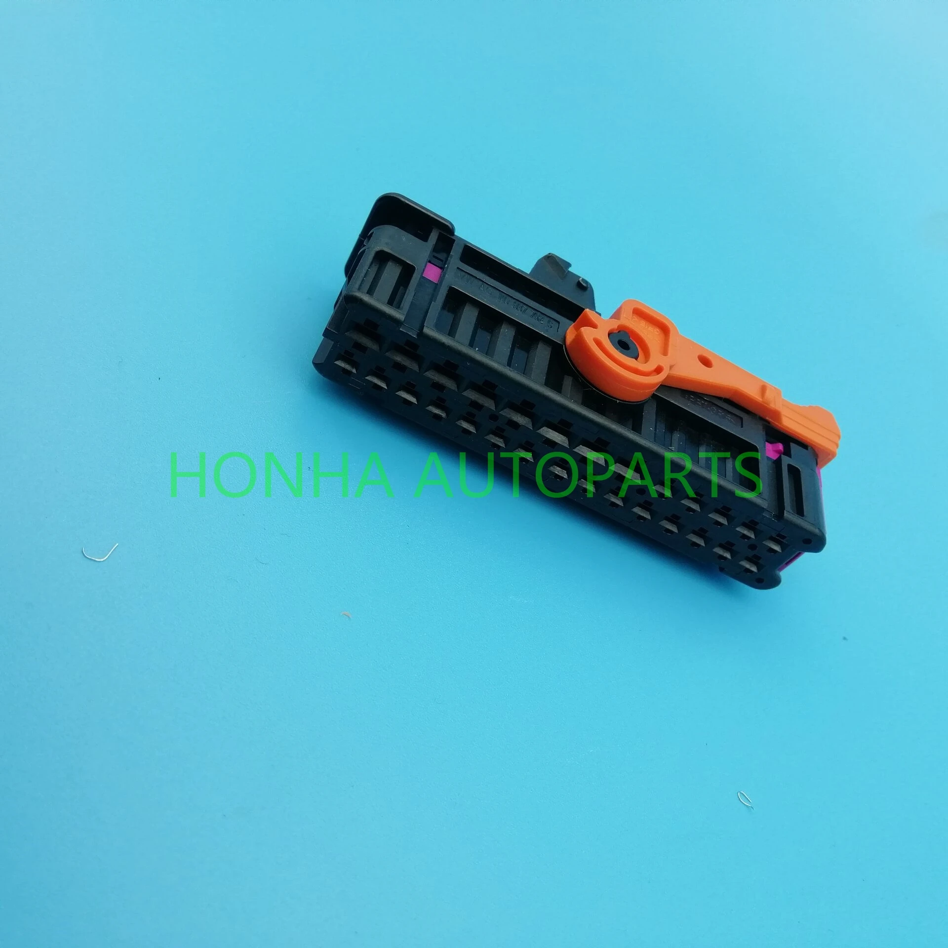 1/2/5pcs Security Guard against theft defensive alarm Anti Theft 28 pin female connector 1K0937702C wire harness