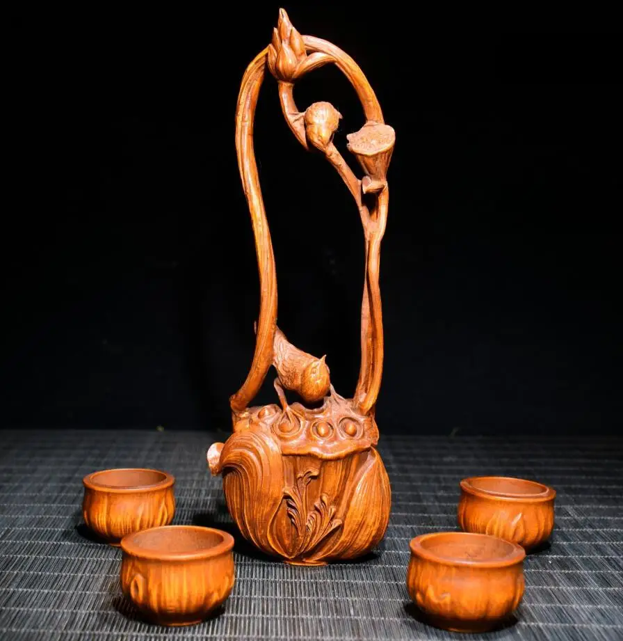 

Archaize seiko Hand-carved boxwood lotus teapot and Tea cup crafts statue a set