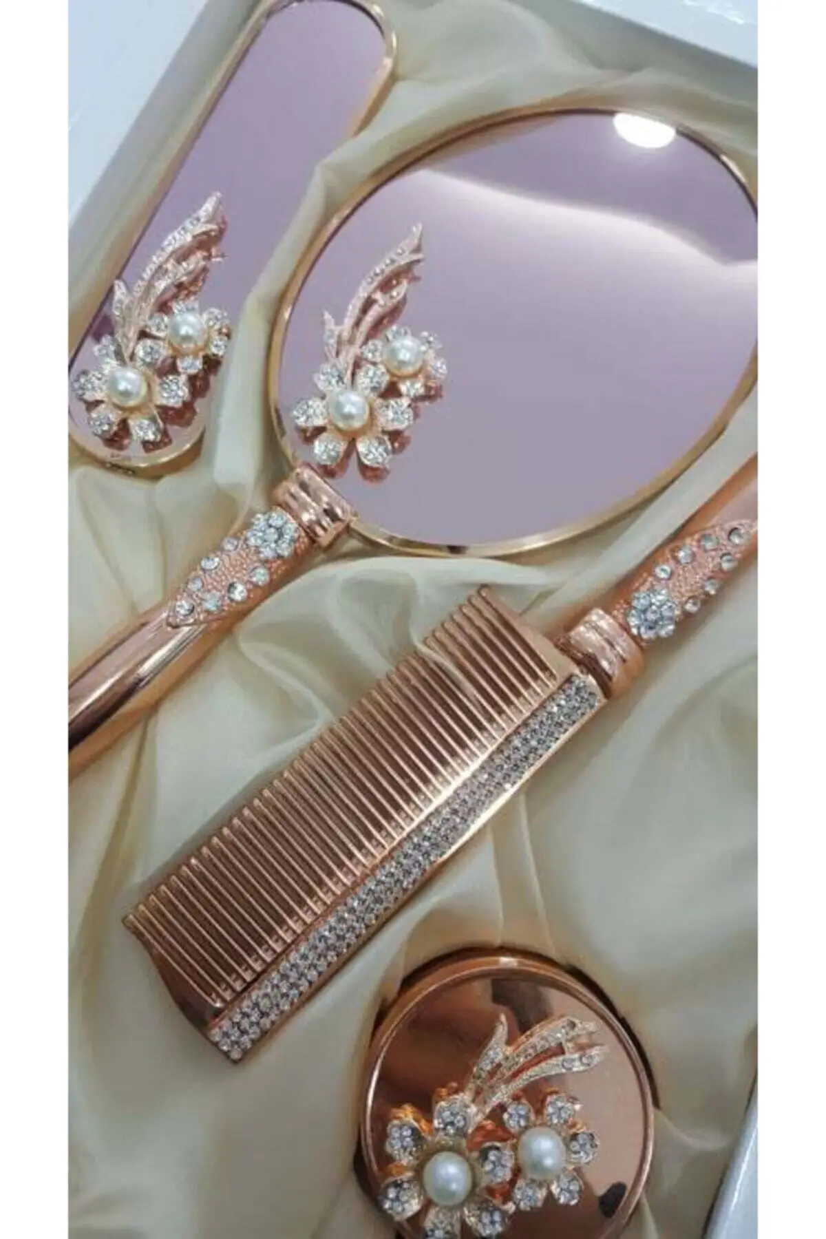 4 piece Mirror Comb Set