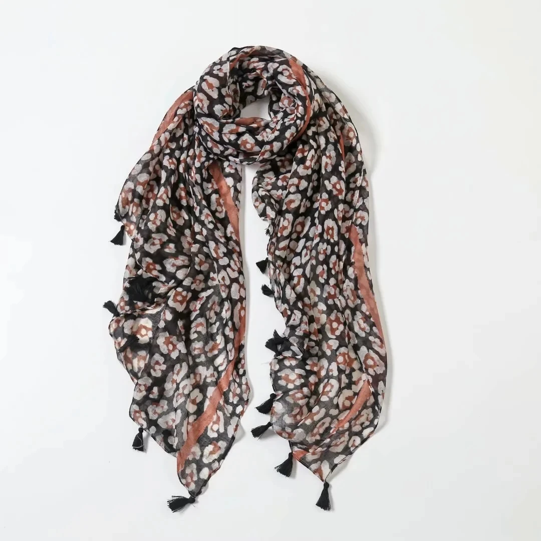 2021 Fashion Leopard Pattern Tassel Scarves Shawls Soft Women Long Wrap Hijab Free Shipping