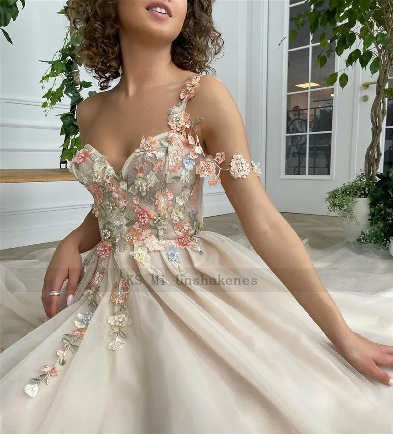 Champagner Fee Boho Hochzeit Kleid Bunte Spitze Braut Kleider 2021 Vestidos de Noiva eine Schulter Prinzessin Hochzeit Kleider Split