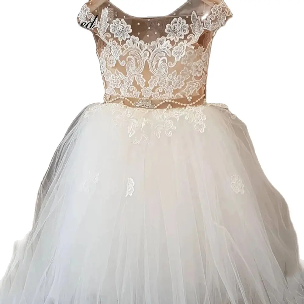 Ivory Lace Kids First Communion Dresses Nude Crystal Pearls Belt Flower Girl Dress Girl Wedding Party Dress New Year 2021