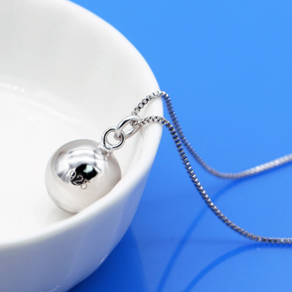 

Милое серебряное колье 925 пробы в форме сердца с очаровательной подвеской-бусиной – модный ювелирный подарок для праздников и вечеринок